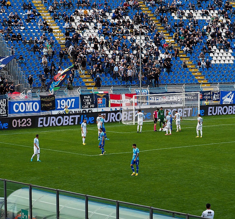 Officiella Como 1907 Biljetter  – Upplev spänningen av italiensk fotboll!