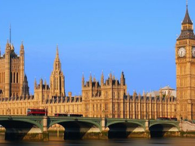 Royal London Tour with River Cruise