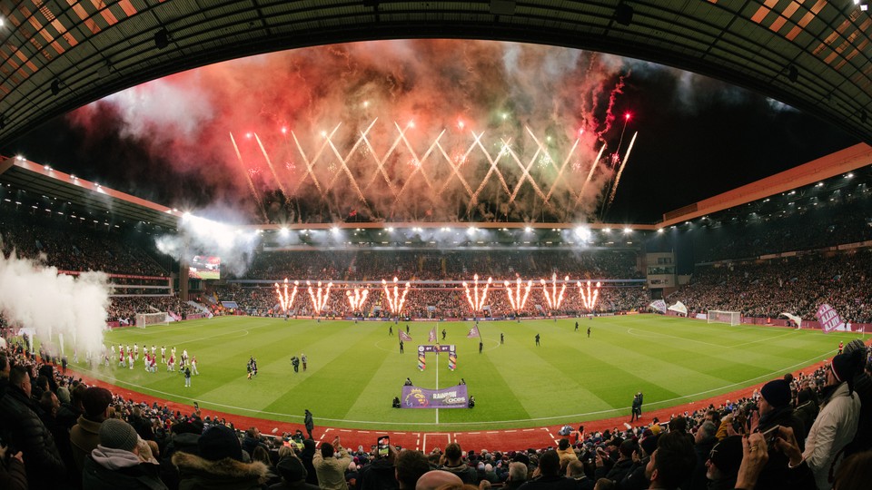 Aston Villa v Manchester United