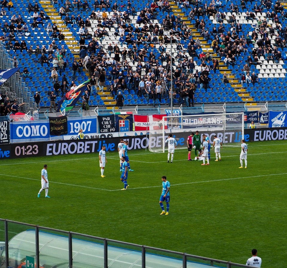 Como 1907 v AC Monza